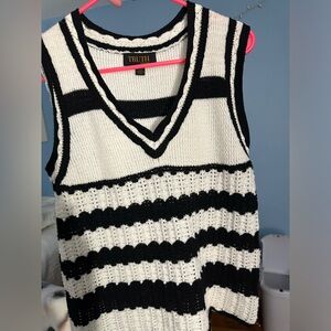 Truth by Republic Black and White Vest